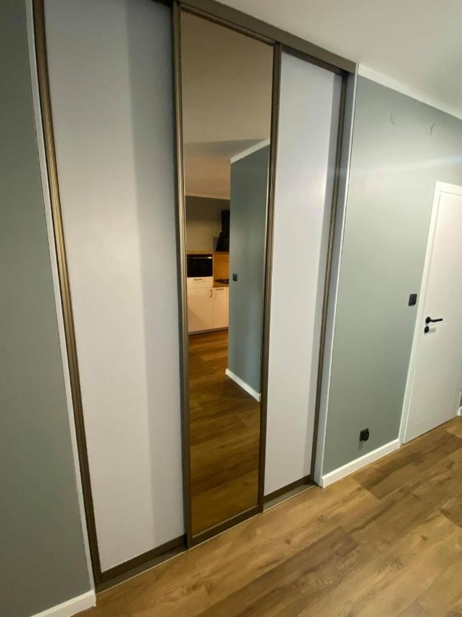Apartament Wioselko Warszawa Apartamento Exterior foto